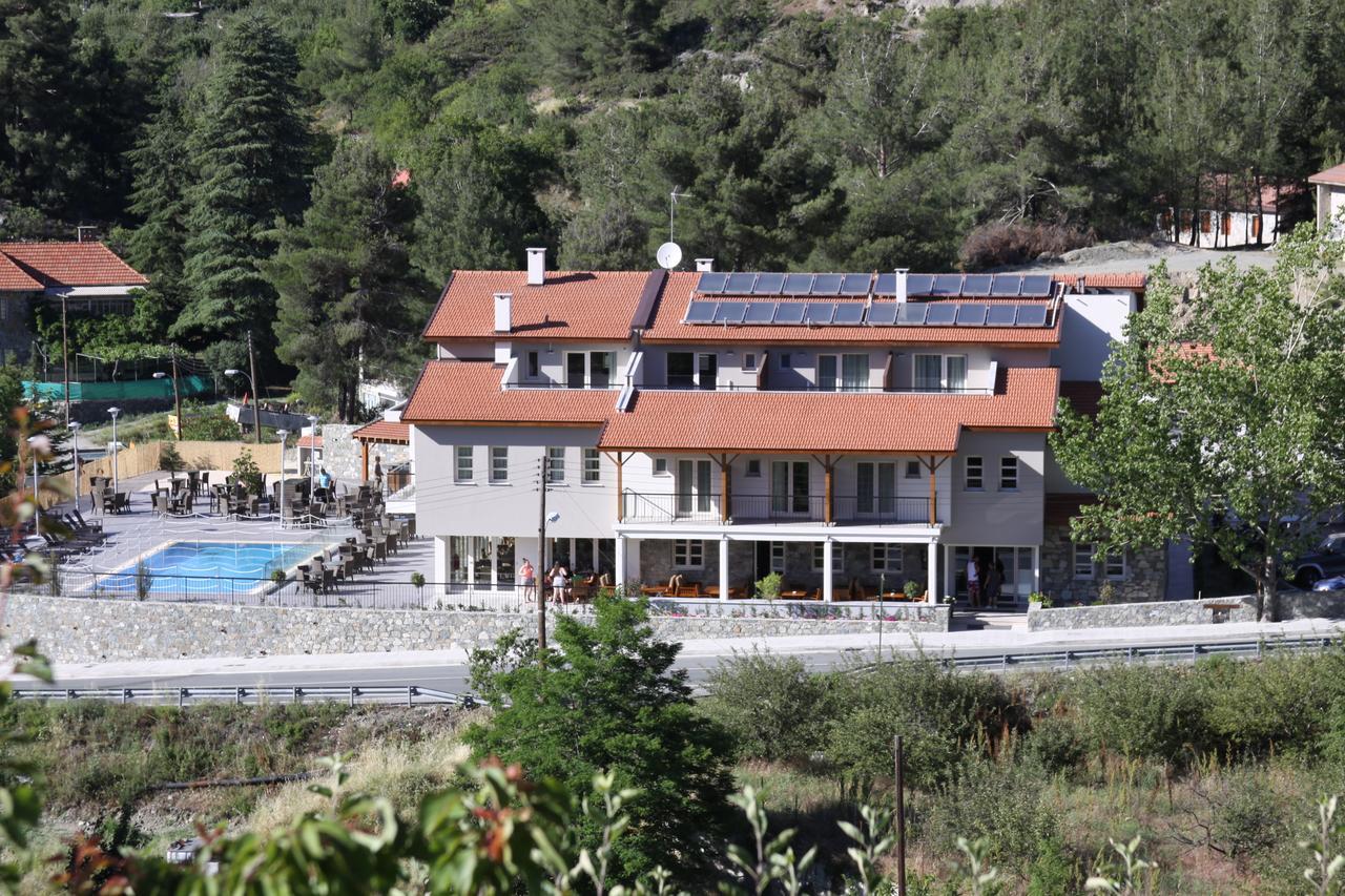 Livadia Hotel Kyperounta Eksteriør billede