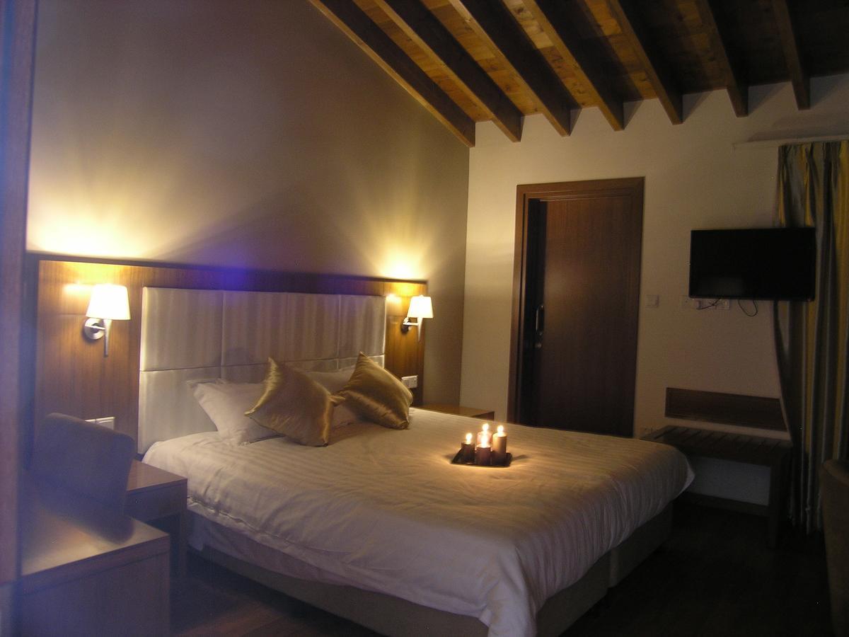 Livadia Hotel Kyperounta Værelse billede